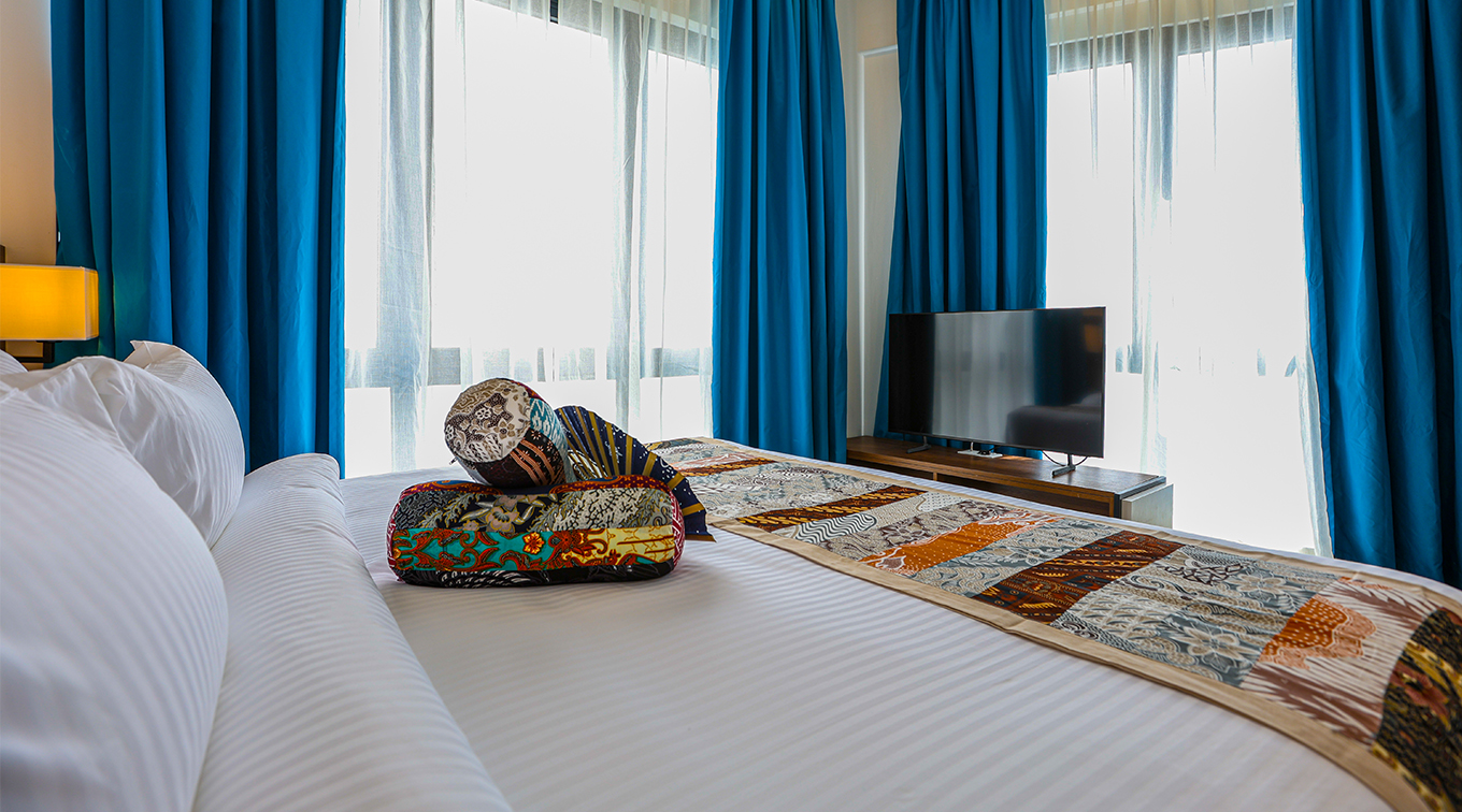 strongthree-bedroombr-king-bed-strong