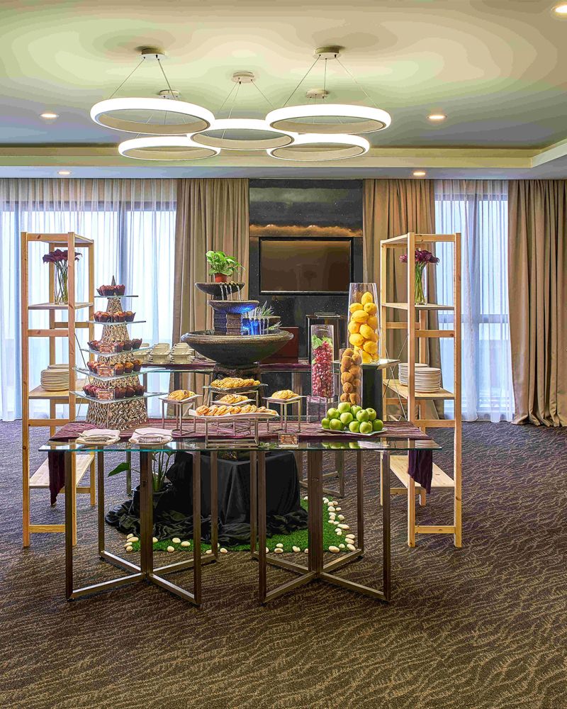 banquet-room