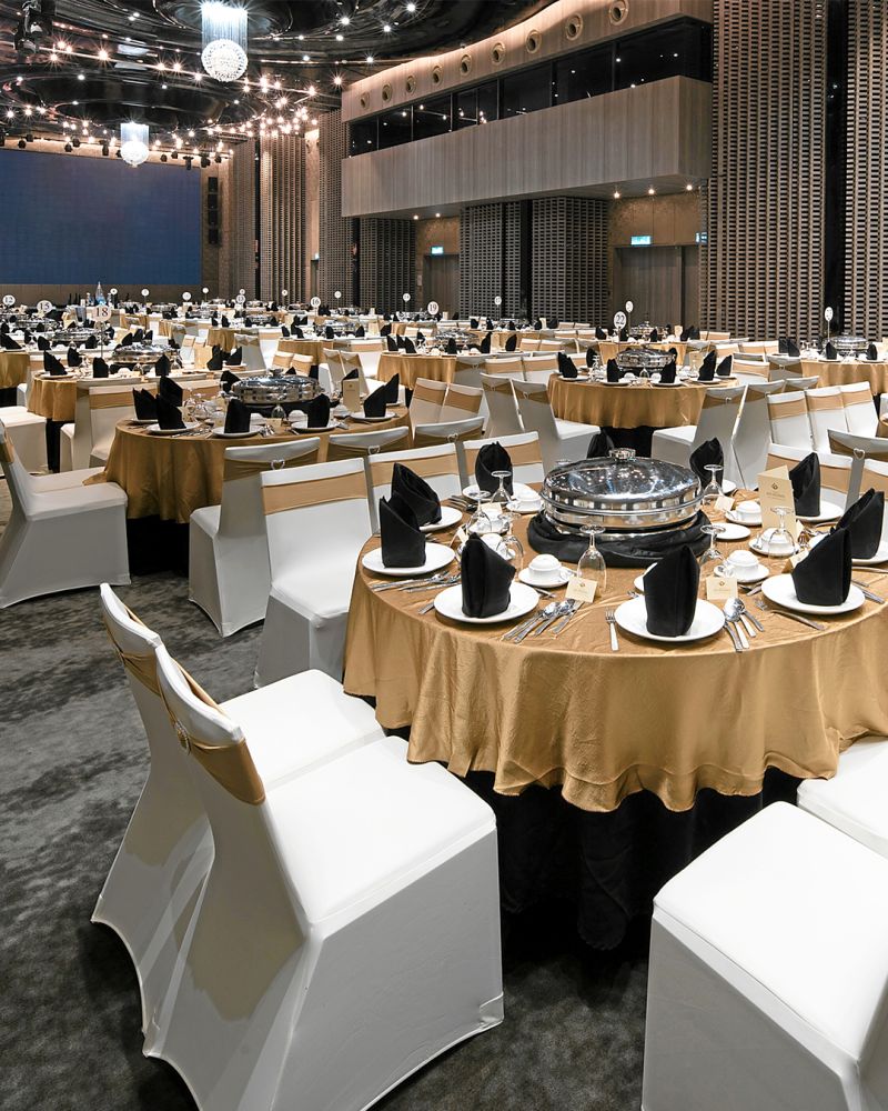 gold-ballroom